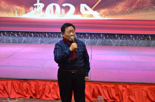 山東一滕集團(tuán)2024年新春聯(lián)歡會節(jié)目預(yù)選工作圓滿完成