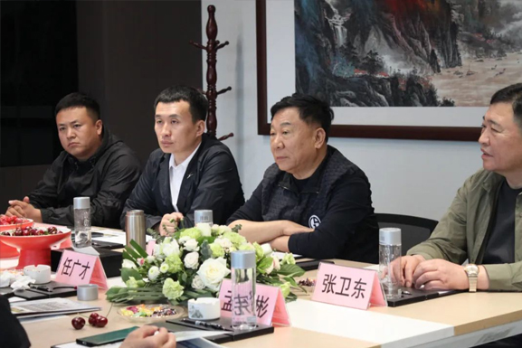 鶴城城投建工集團與山東一滕建設(shè)集團簽署戰(zhàn)略合作框架協(xié)議