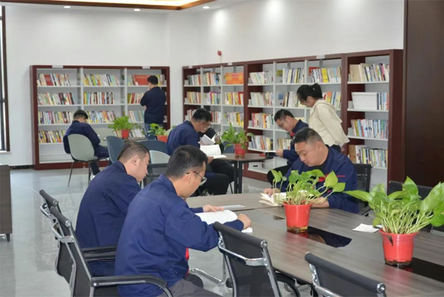 一滕集團世界讀書日活動：以書為伴，共促成長