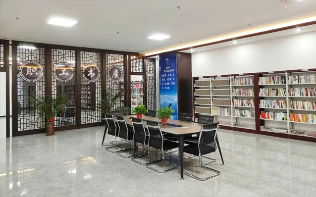 一滕集團世界讀書日活動：以書為伴，共促成長